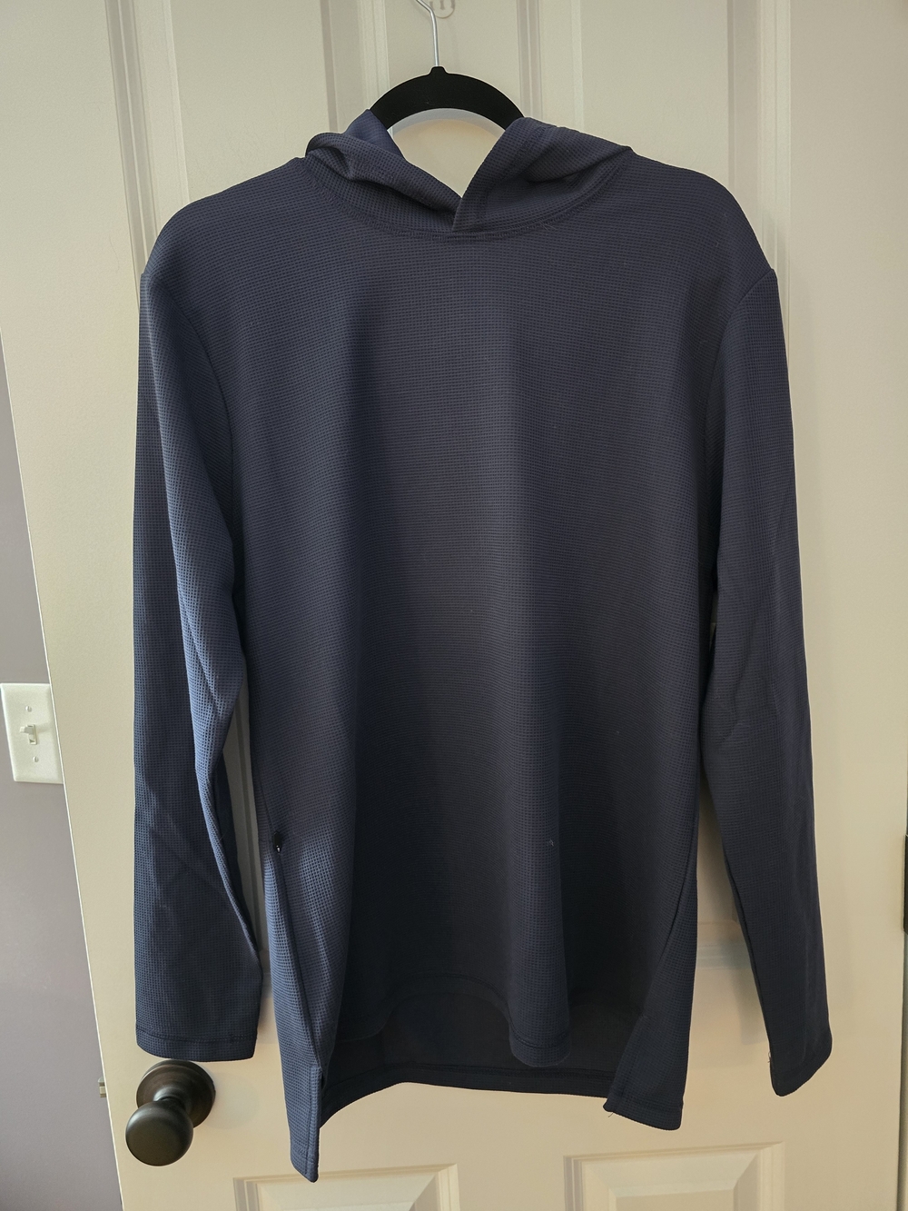 Men's Navy Hooded Long-Sleeve Shirt